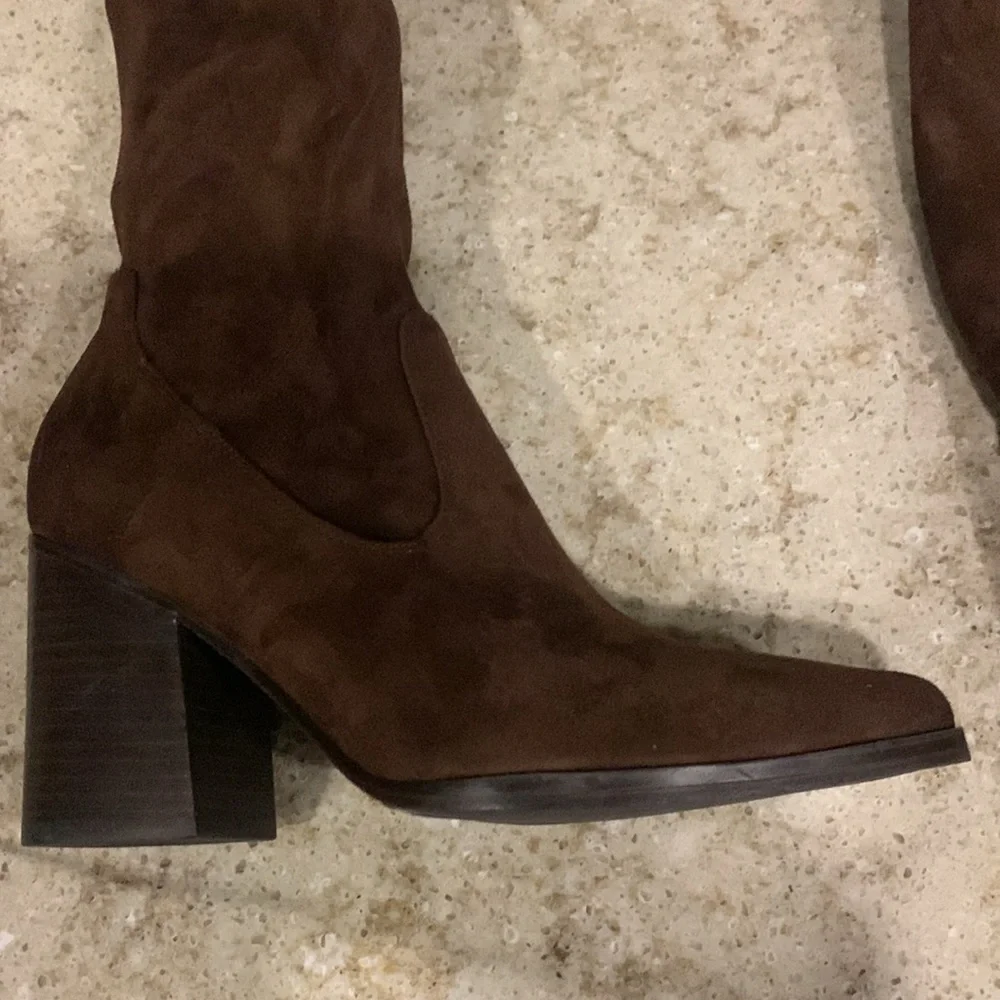 NWOT Marc Fisher Onyse Over the Knee Dark Brown Boots Size 9.5